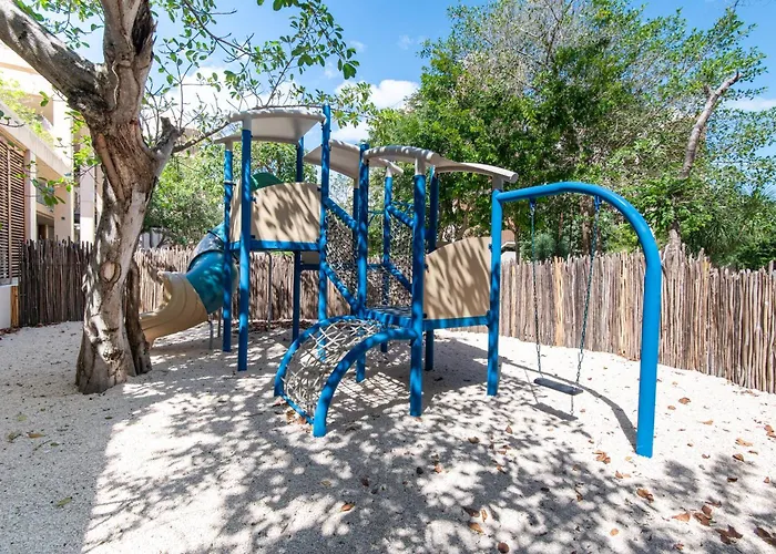 Corasol, Relaxed With Terrace & Full Amenities *