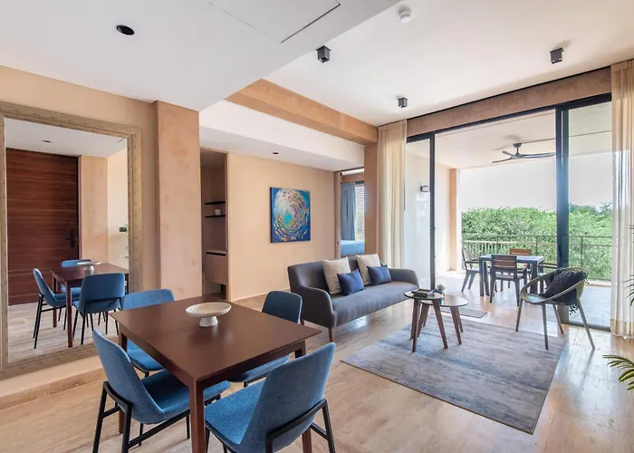 Corasol, Relaxed With Terrace & Full Amenities